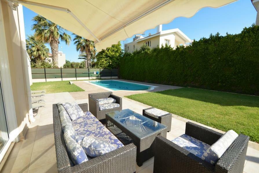Villa Daryah Sirina Bay Protarász Kültér fotó