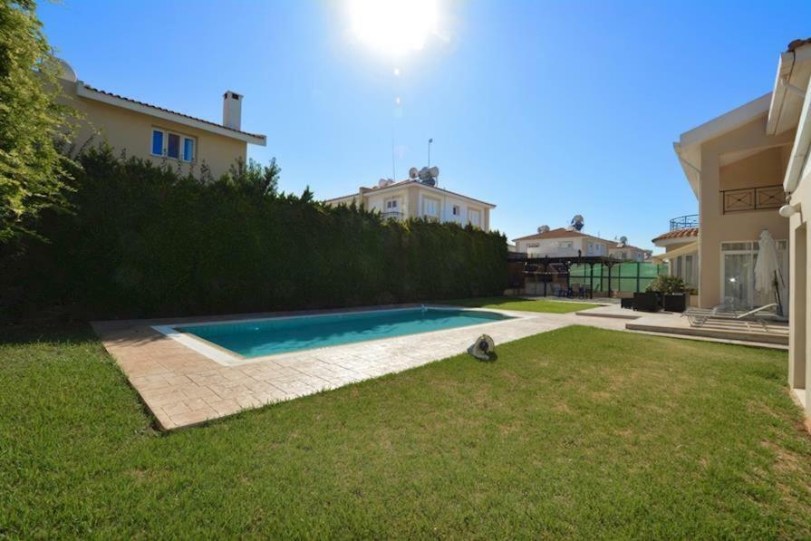 Villa Daryah Sirina Bay Protarász Kültér fotó